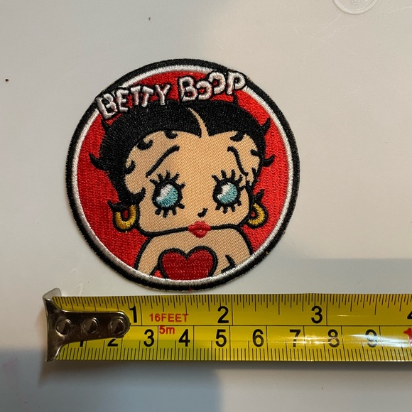 BETTY BOOP IN Red Dress Retro Iron On Patch Sew On Transfer Badge Fancy Dress &pound;2.79 - UK